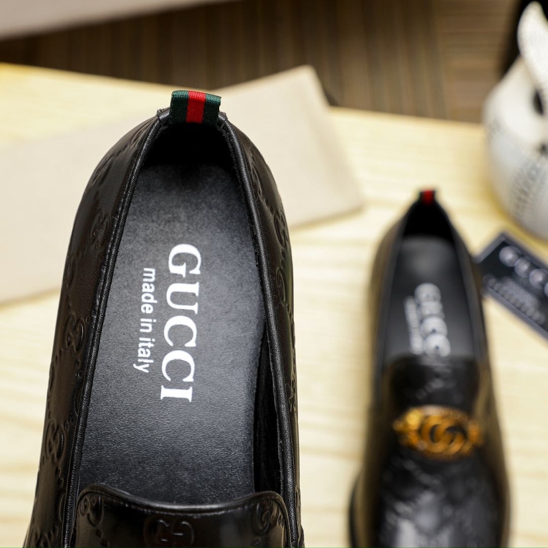 Gucci Leather Shoes